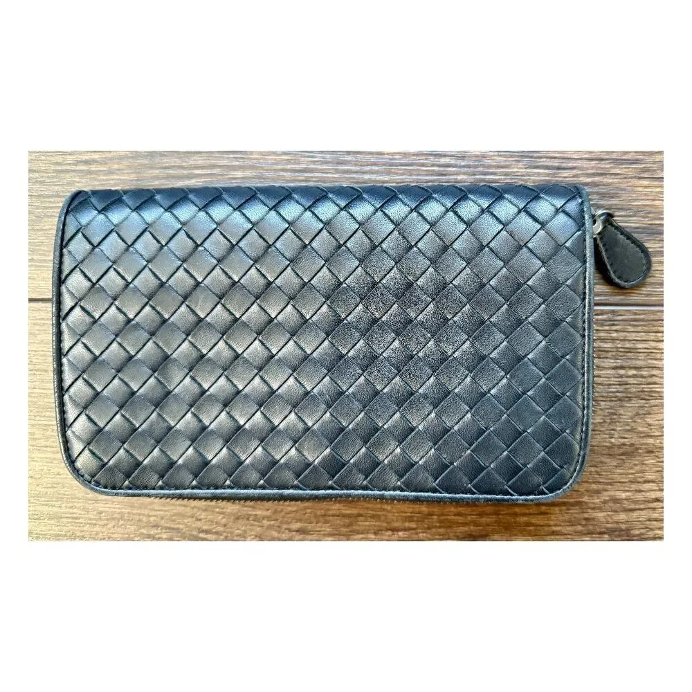 Bottega Veneta Intrecciato Woven Leather Zip Around Clutch Wallet Black Authenti